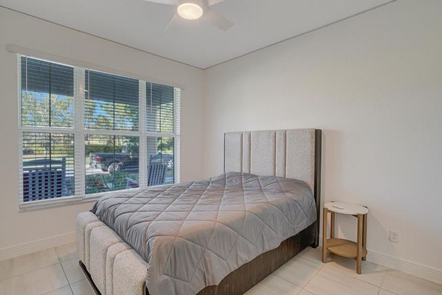 19750 Split Rail Run, Loxahatchee, FL 33470