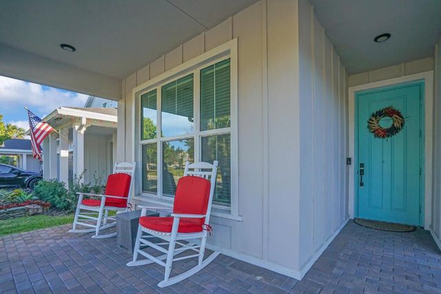 19750 Split Rail Run, Loxahatchee, FL 33470