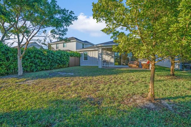 19750 Split Rail Run, Loxahatchee, FL 33470