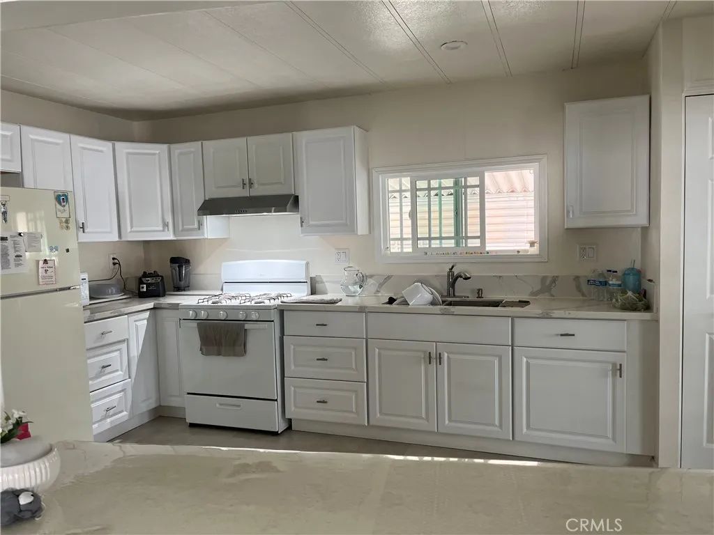 26871 Alessandro 86, Moreno Valley, CA 92555