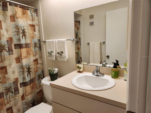 2685 SABAL SPRINGS CIRCLE 103, Clearwater, FL 33761