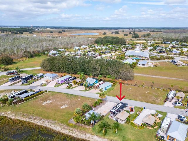 3254 RED TAIL HAWK DRIVE, Polk City, FL 33868