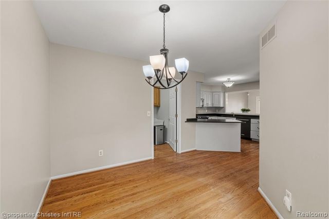 18314 Blue Heron Drive 103, Northville, MI 48168