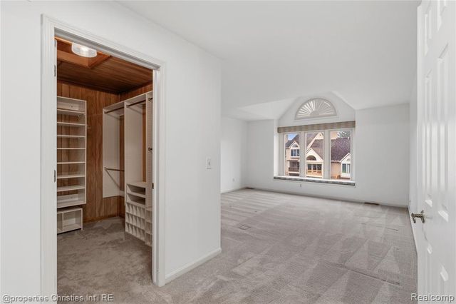 18314 Blue Heron Drive 103, Northville, MI 48168