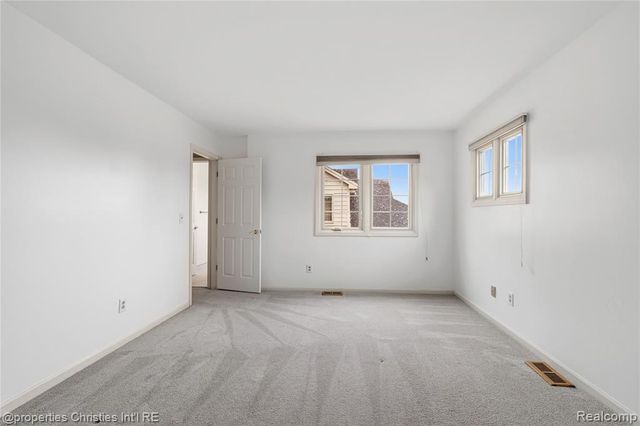 18314 Blue Heron Drive 103, Northville, MI 48168