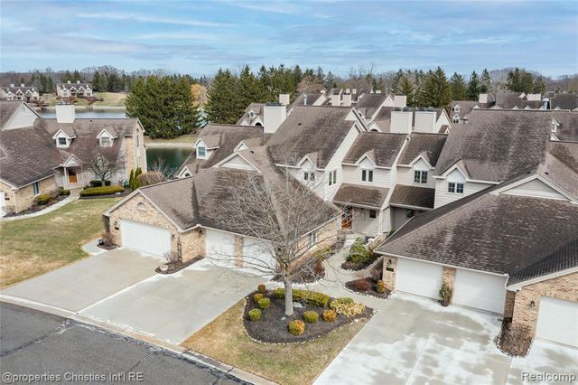 18314 Blue Heron Drive 103, Northville, MI 48168