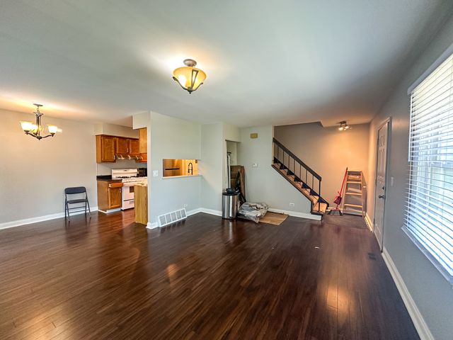 218 Eagle Court C, Bolingbrook, IL 60440