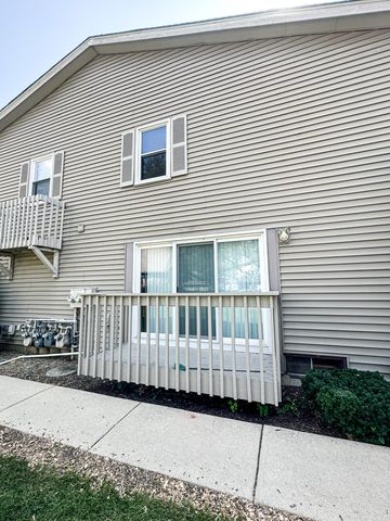 218 Eagle Court C, Bolingbrook, IL 60440