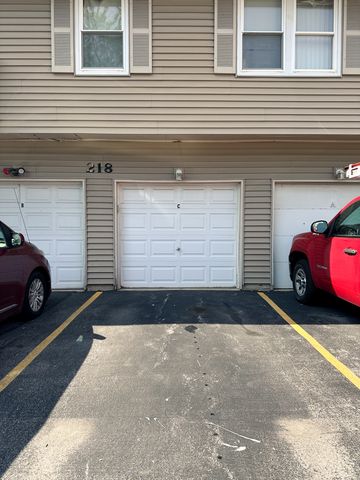 218 Eagle Court C, Bolingbrook, IL 60440