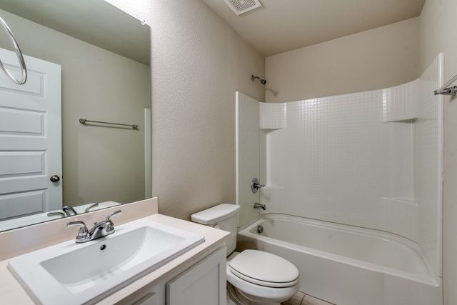 315 Crescent Avenue, Melissa, TX 75454