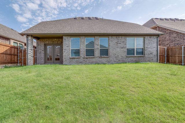315 Crescent Avenue, Melissa, TX 75454