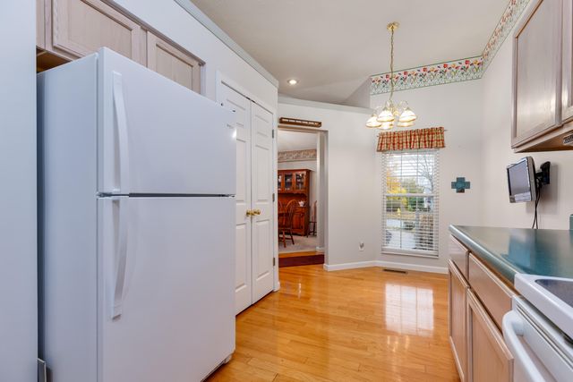 503 Shadow Ridge Drive, Highland Heights, KY 41076