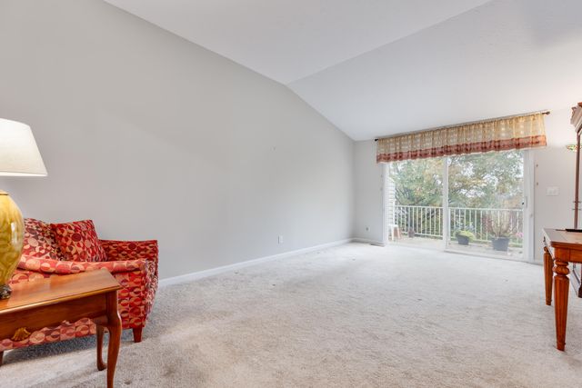 503 Shadow Ridge Drive, Highland Heights, KY 41076