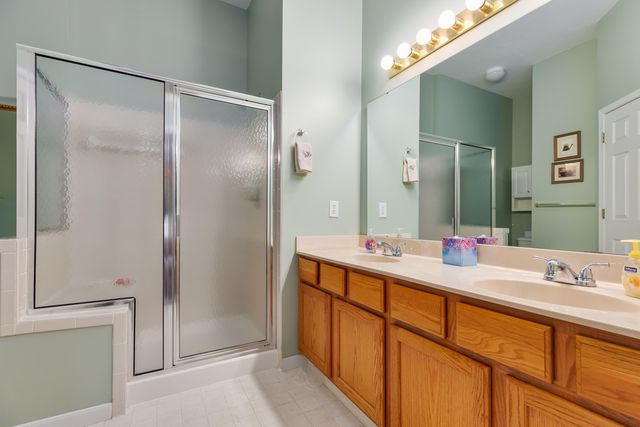 503 Shadow Ridge Drive, Highland Heights, KY 41076