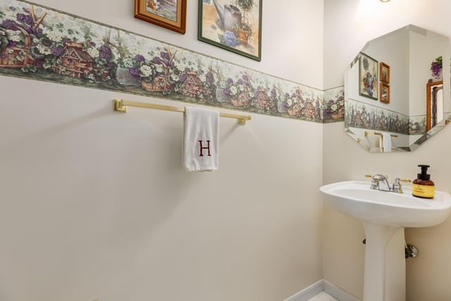 503 Shadow Ridge Drive, Highland Heights, KY 41076