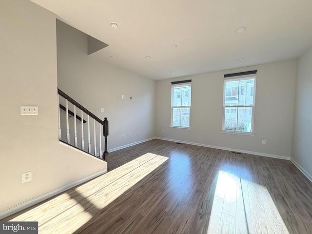 1325 BRULEY RD, Hanover, MD 21076