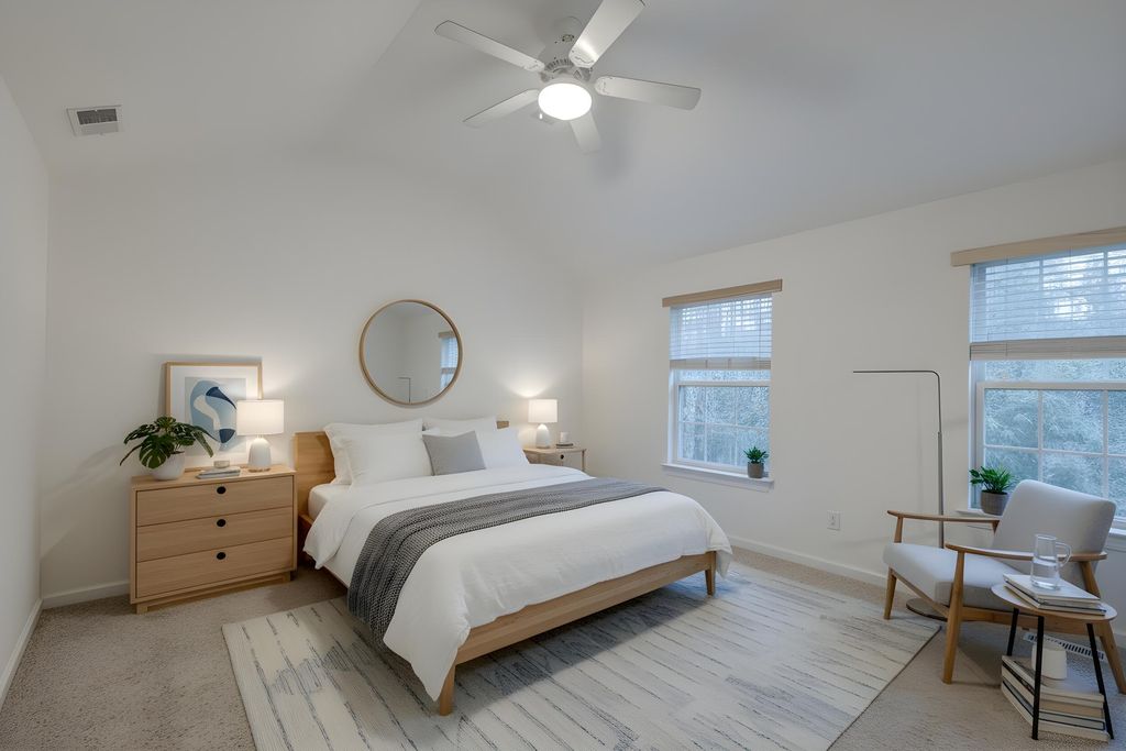 Image 13 of property listing at 1614 Camfield Lane, Mount Pleasant, SC 29466