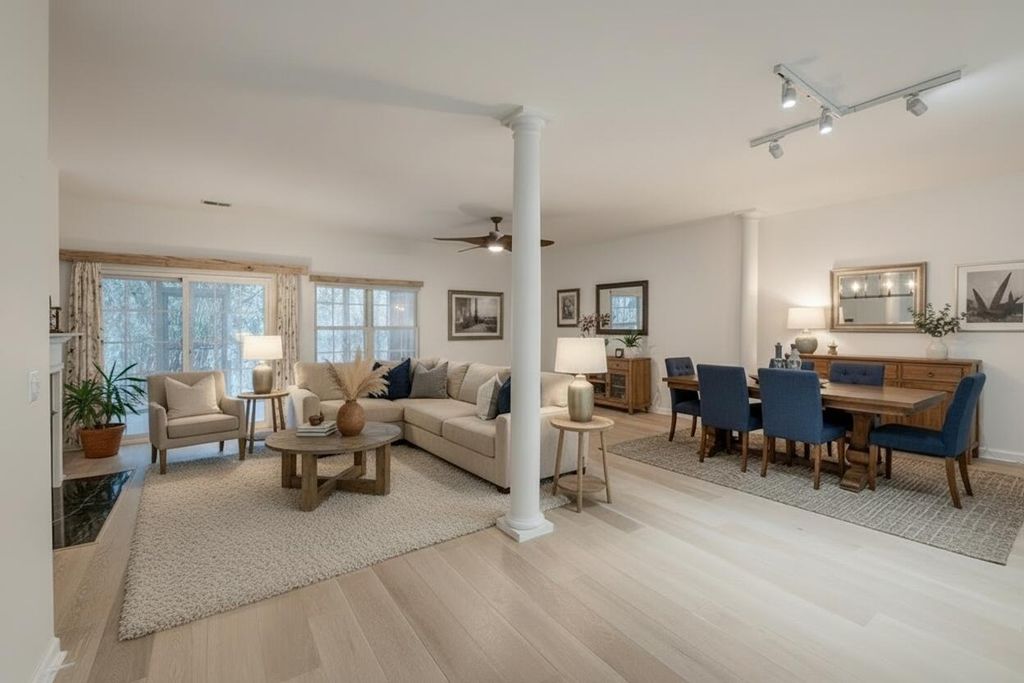 Image 37 of property listing at 1614 Camfield Lane, Mount Pleasant, SC 29466