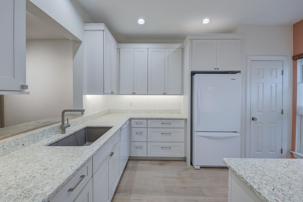 Image 41 of property listing at 1614 Camfield Lane, Mount Pleasant, SC 29466