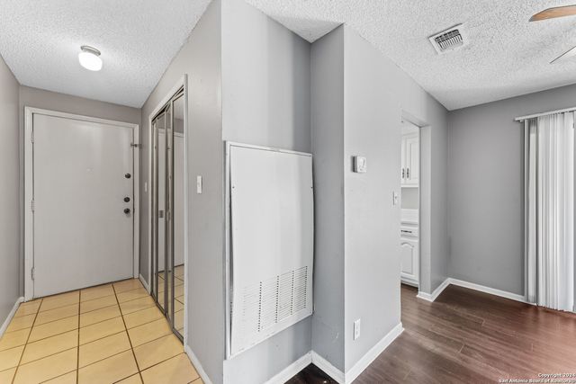 11843 Braesview Apt 1016, San Antonio, TX 78213