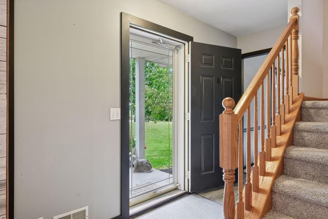 16355 320th Street, New Prague, MN 56071