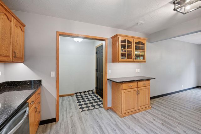 16355 320th Street, New Prague, MN 56071