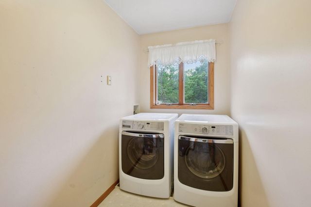 16355 320th Street, New Prague, MN 56071