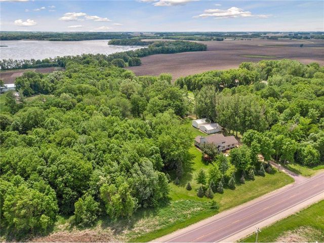 16355 320th Street, New Prague, MN 56071