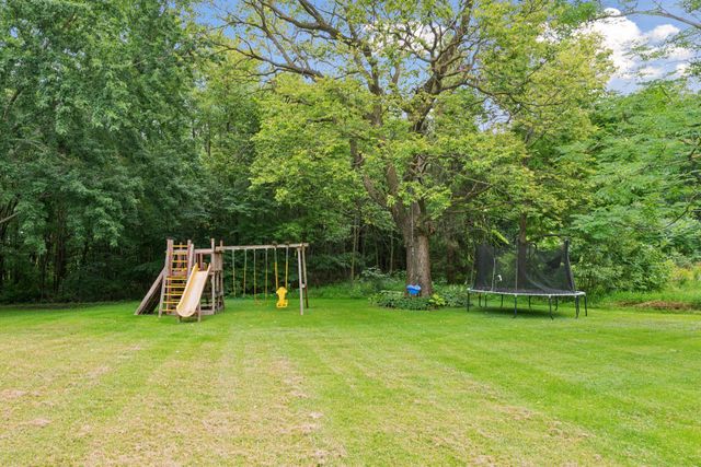 16355 320th Street, New Prague, MN 56071