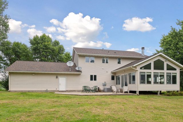 16355 320th Street, New Prague, MN 56071