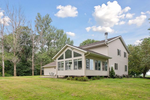 16355 320th Street, New Prague, MN 56071