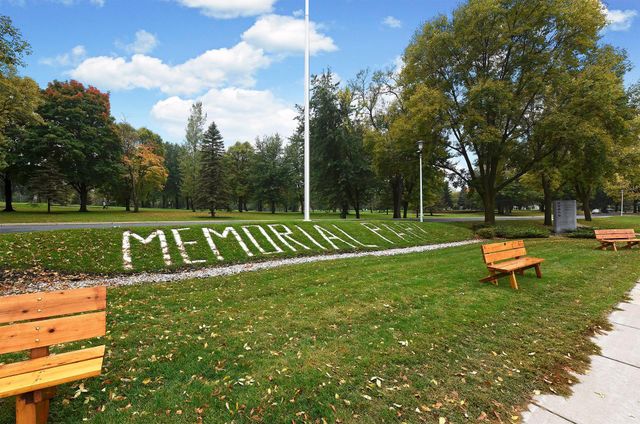 16355 320th Street, New Prague, MN 56071