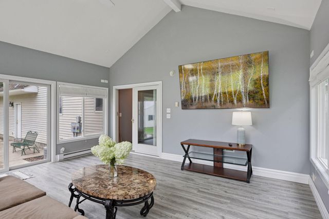 16355 320th Street, New Prague, MN 56071