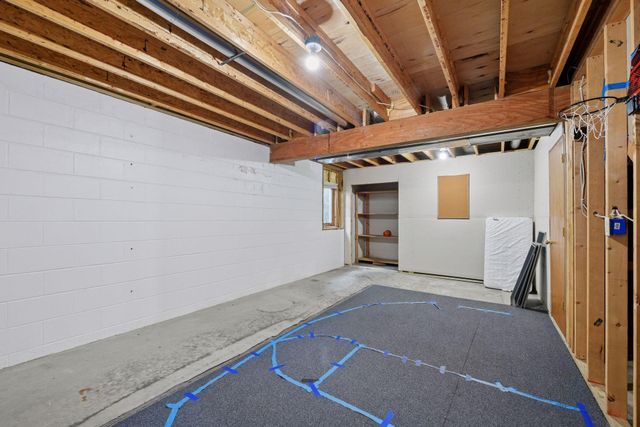 16355 320th Street, New Prague, MN 56071