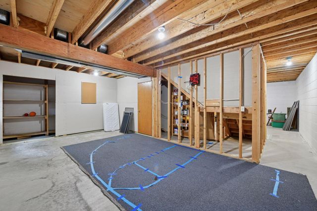 16355 320th Street, New Prague, MN 56071