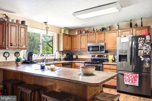 414 DEVILS BACKBONE OLOOK, Stephenson, VA 22656