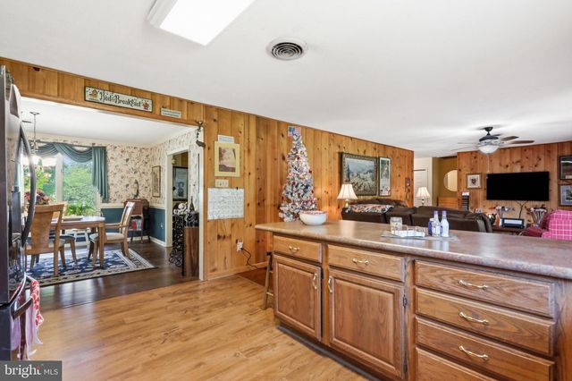 414 DEVILS BACKBONE OLOOK, Stephenson, VA 22656