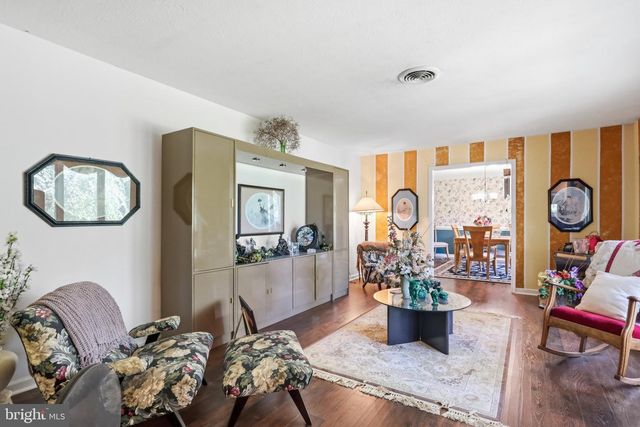 414 DEVILS BACKBONE OLOOK, Stephenson, VA 22656
