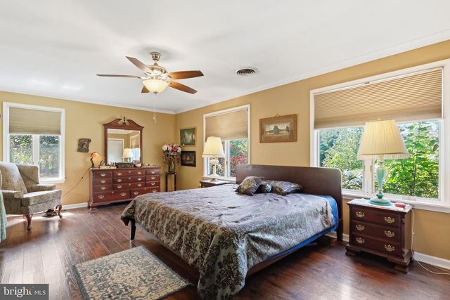 414 DEVILS BACKBONE OLOOK, Stephenson, VA 22656