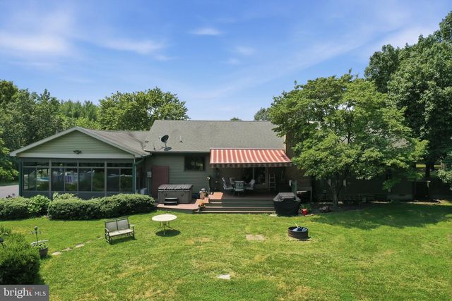414 DEVILS BACKBONE OLOOK, Stephenson, VA 22656