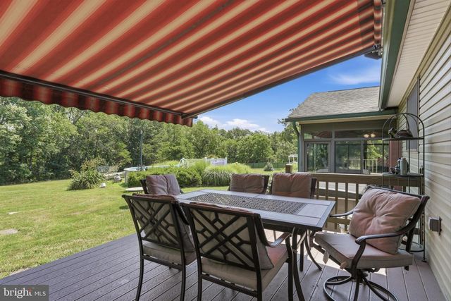 414 DEVILS BACKBONE OLOOK, Stephenson, VA 22656