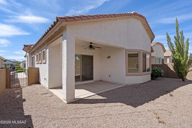 468 W Calle Media Luz, Sahuarita, AZ 85629