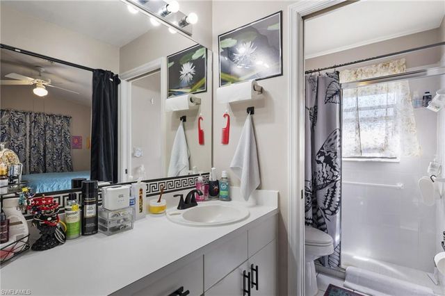 5521 Longleaf DR, North Fort Myers, FL 33917