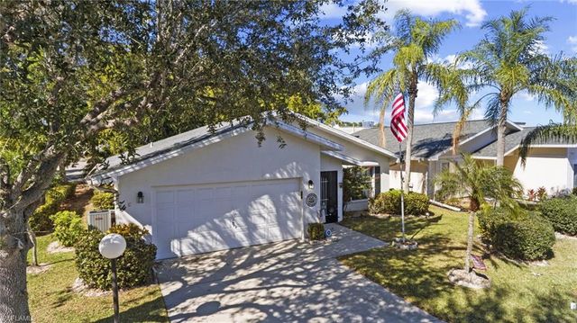 5521 Longleaf DR, North Fort Myers, FL 33917