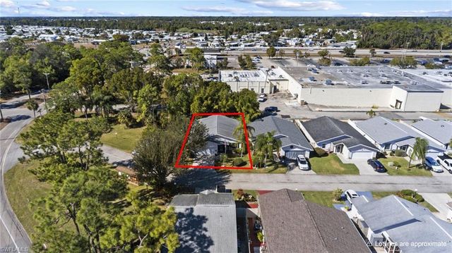 5521 Longleaf DR, North Fort Myers, FL 33917