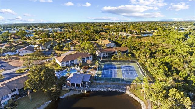 5521 Longleaf DR, North Fort Myers, FL 33917