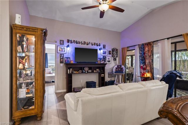 5521 Longleaf DR, North Fort Myers, FL 33917