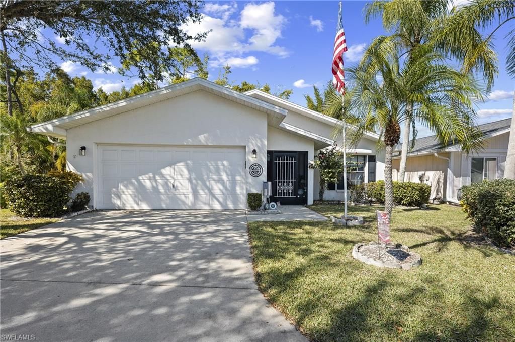 5521 Longleaf DR, NORTH FORT MYERS, FL 33917 — photo 2