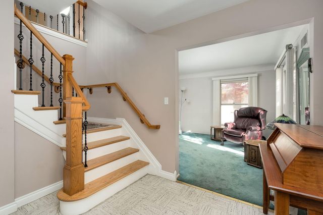 16940 Jeanette Street, Southfield, MI 48075