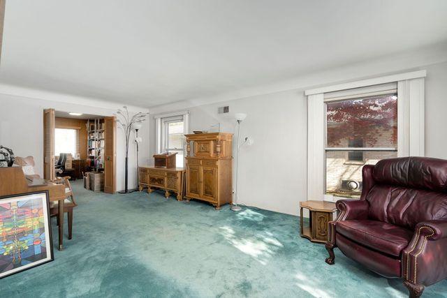 16940 Jeanette Street, Southfield, MI 48075
